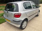 Toyota Yaris Hatchback 1.0 VVT-i 16v GS 5dr