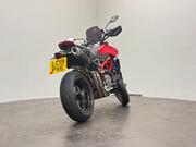 Ducati Hypermotard 950