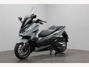Honda Forza 350