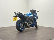 Suzuki GSX-S1000GT+