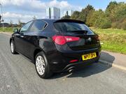 Alfa Romeo Giulietta Hatchback 2.0 JTDM-2 Super Euro 6 (s/s) 5dr