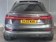 Audi e-tron S