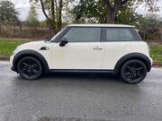MINI Hatch Hatchback 1.6 Cooper D Euro 5 (s/s) 3dr