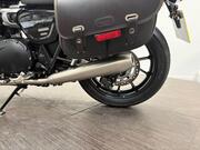 Triumph Street Twin