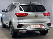 MG MG ZS