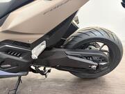 Honda Forza 750