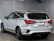 MG MG5