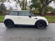MINI Hatch Hatchback 1.6 Cooper D Euro 5 (s/s) 3dr