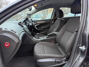 Vauxhall Insignia Hatchback 1.8 16V Exclusiv Euro 5 5dr