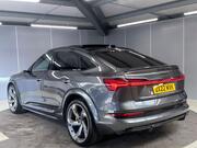 Audi e-tron S