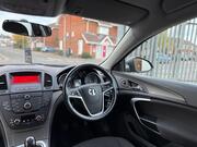 Vauxhall Insignia Hatchback 1.8 16V Exclusiv Euro 5 5dr