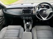 Alfa Romeo Giulietta Hatchback 2.0 JTDM-2 Super Euro 6 (s/s) 5dr