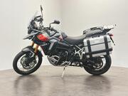 Triumph Tiger 900
