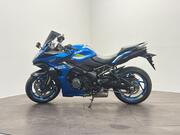 Suzuki GSX-S1000GT+