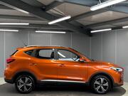 MG MG ZS