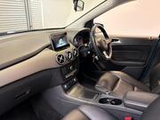 Mercedes-Benz B Class
