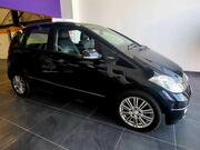 Mercedes-Benz A Class Hatchback 1.7 A170 BlueEfficiency Elegance SE 5dr