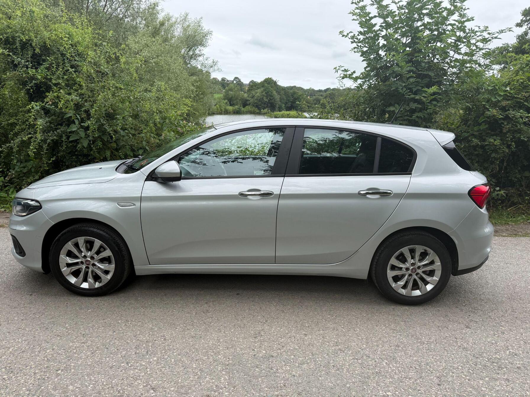 2017 Fiat Tipo thumbnail 6