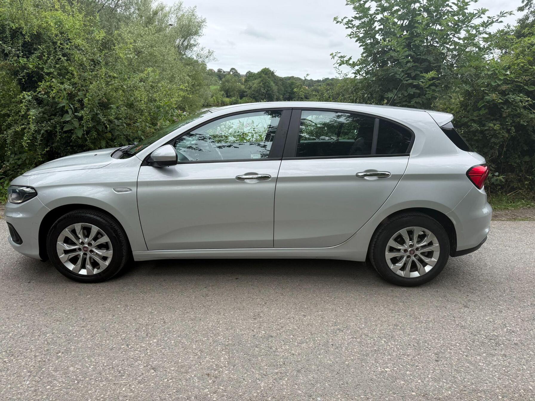 2017 Fiat Tipo thumbnail 7