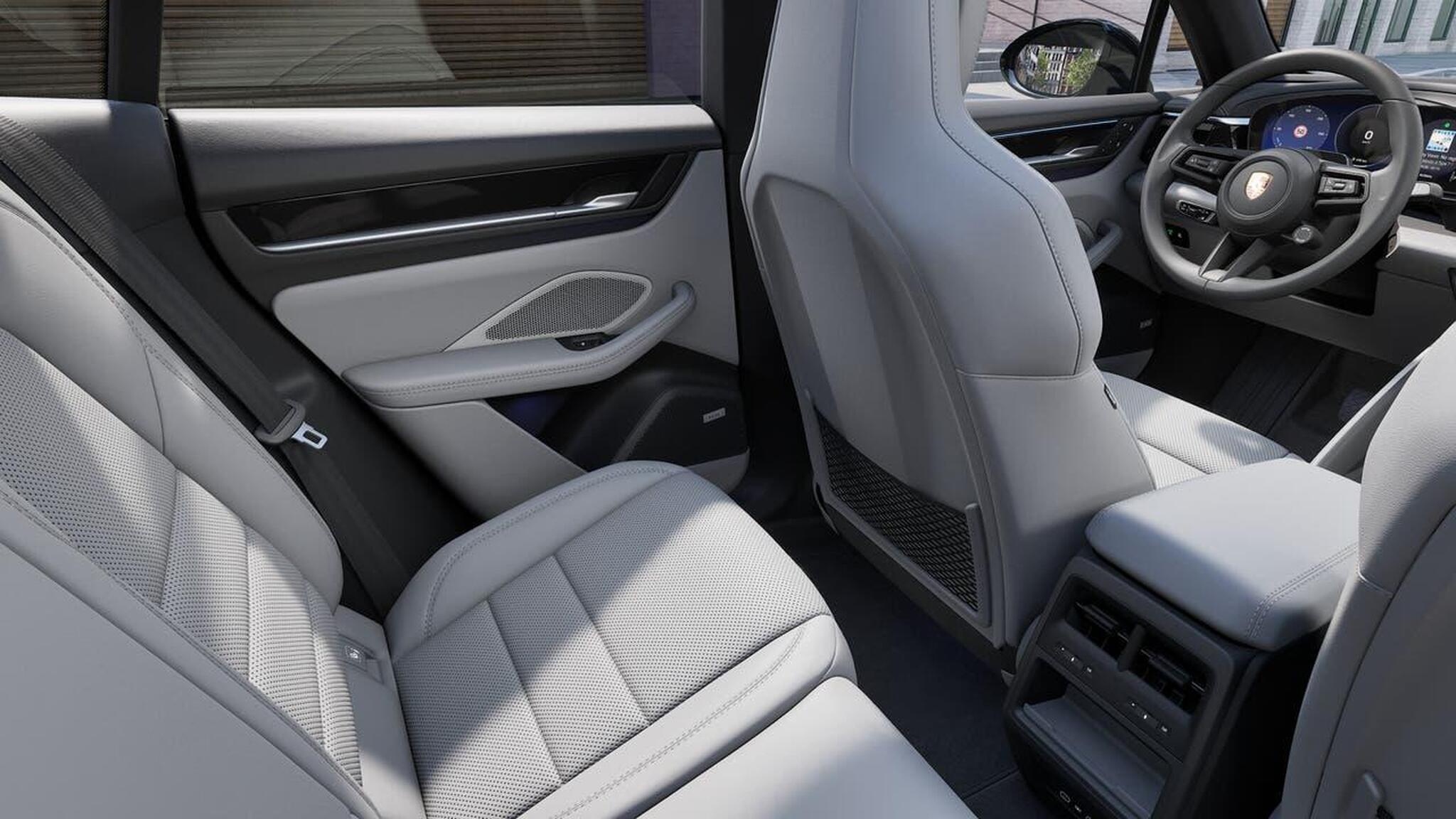 Macan, photo 14 of 14