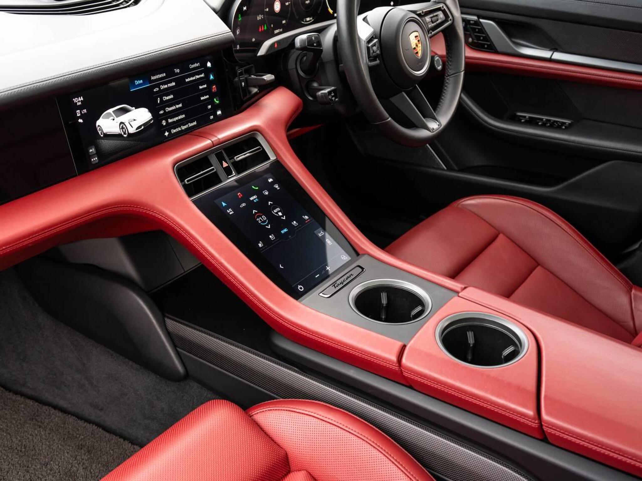Taycan Turbo S, photo 59 of 59