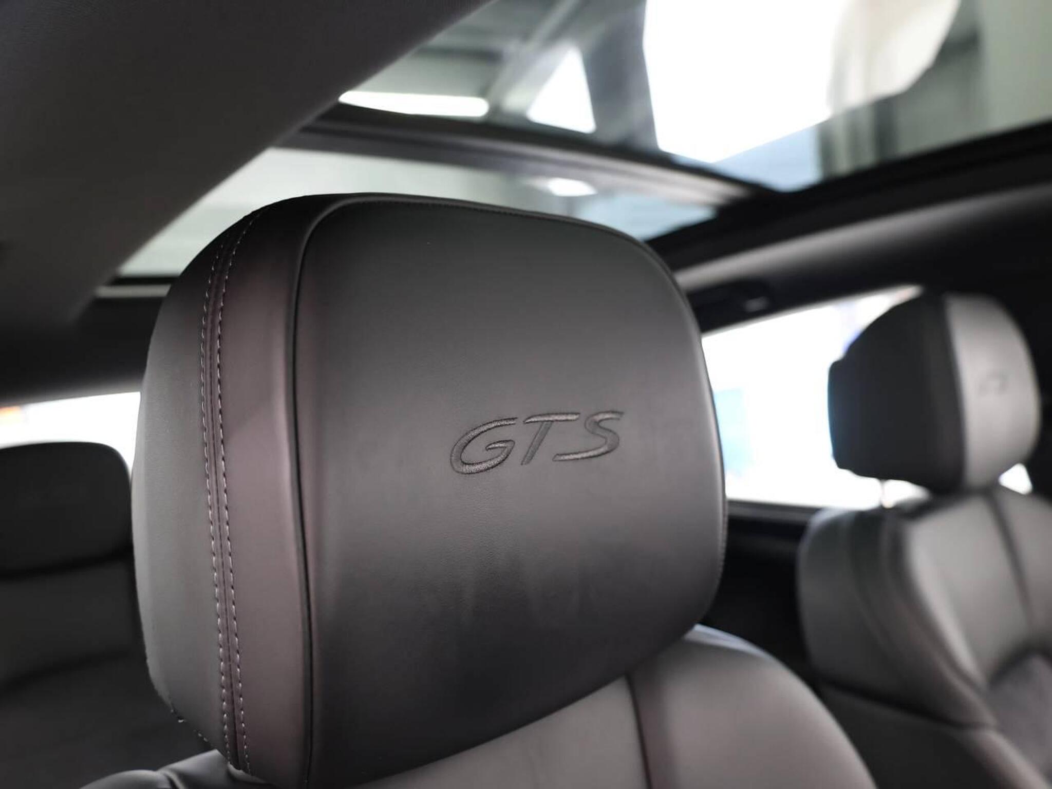 Macan GTS, photo 54 of 54