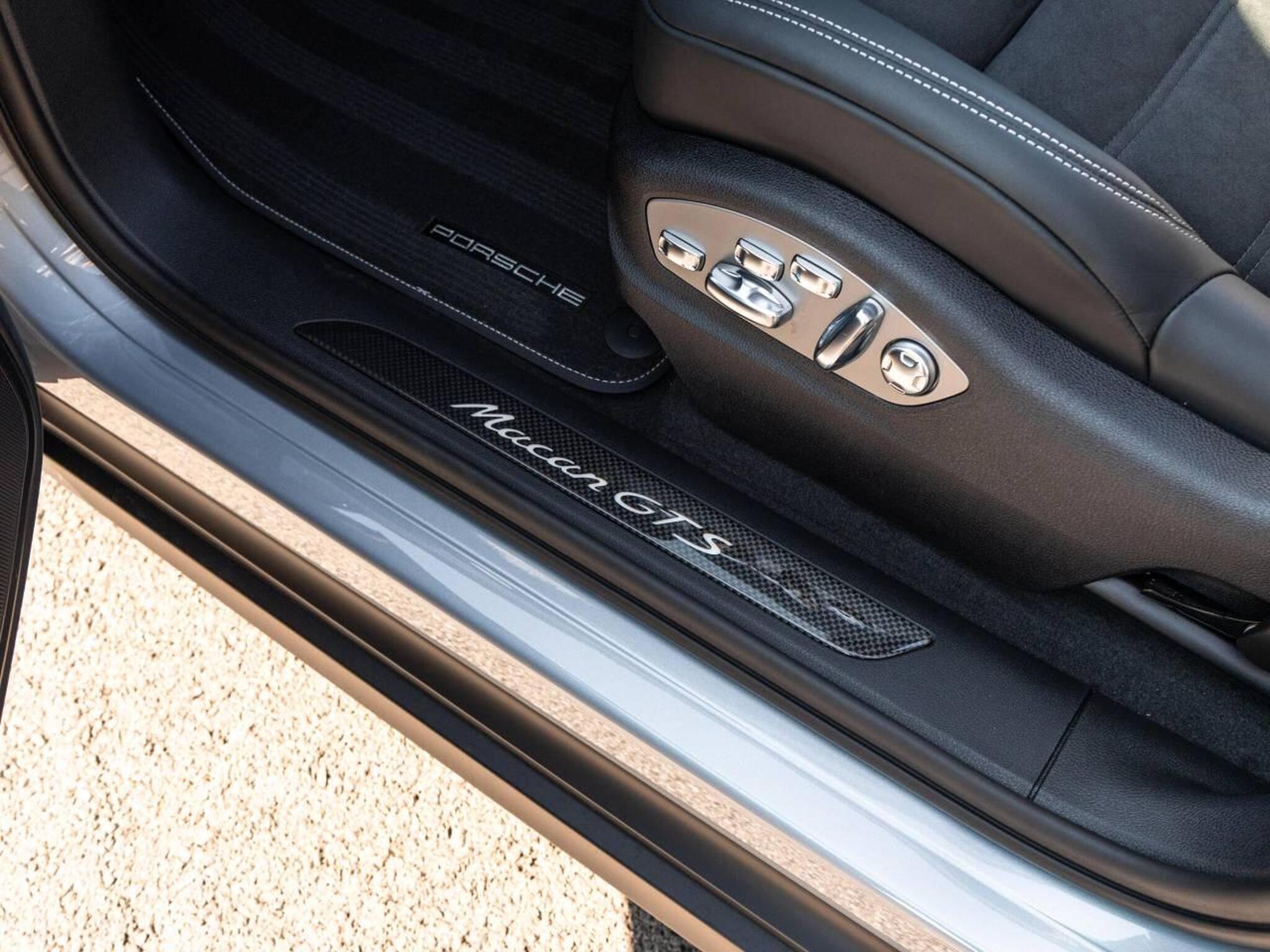 Macan GTS, photo 51 of 51