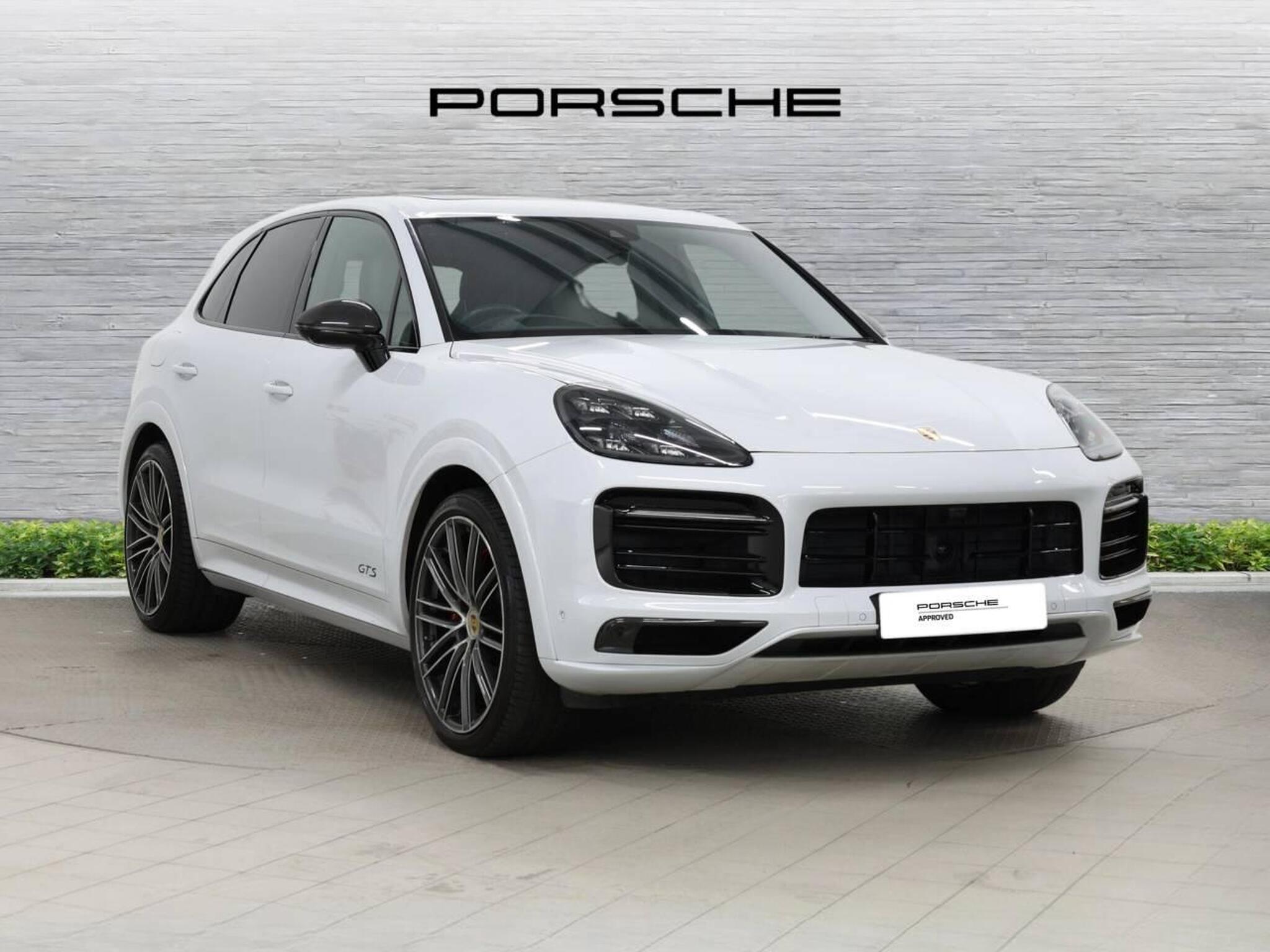 Cayenne GTS, photo 1 of 46