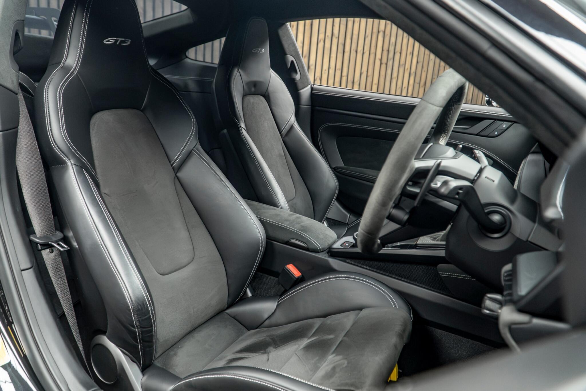 911 GT3, photo 1 of 46