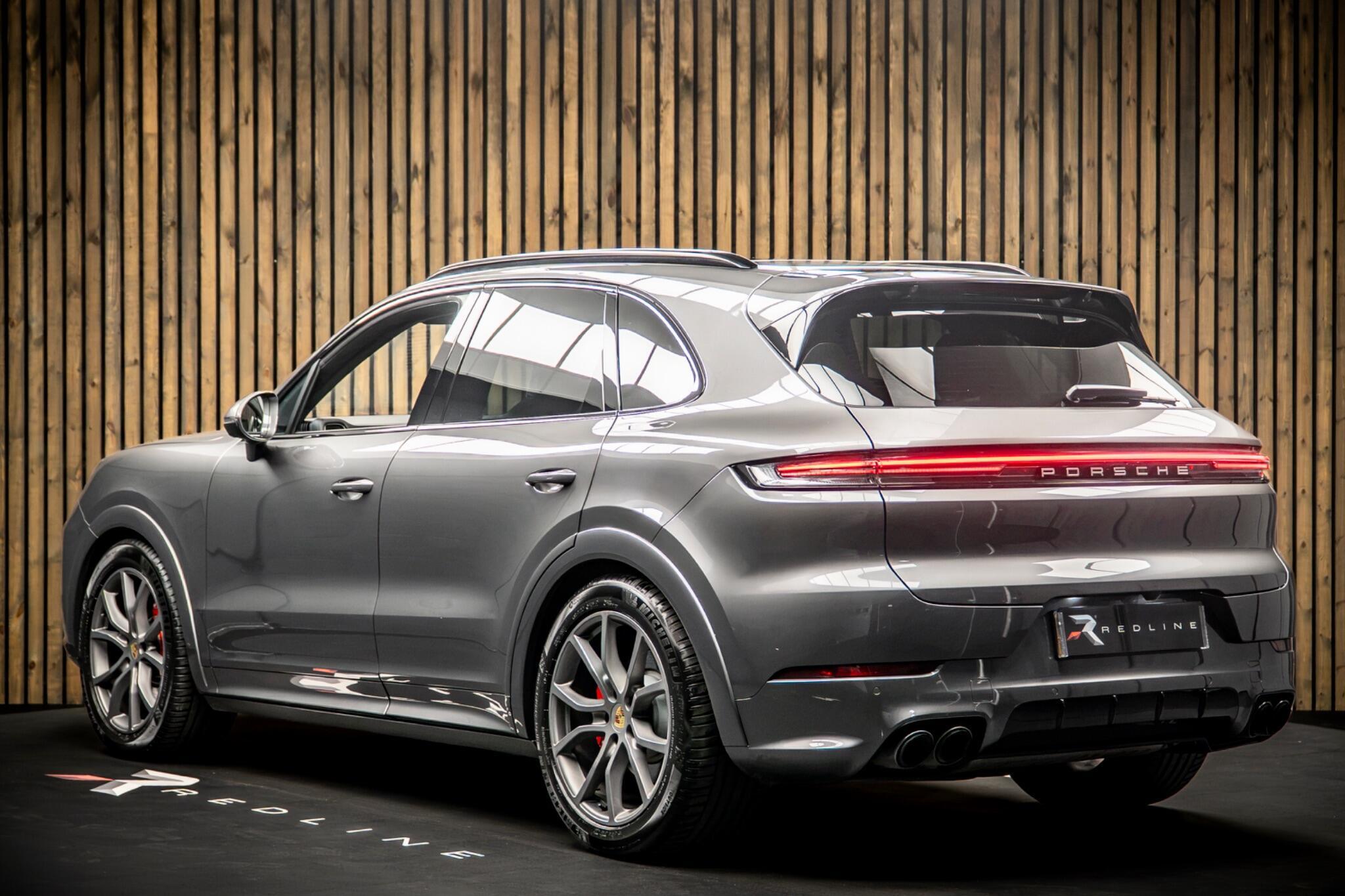 Cayenne S, photo 2 of 45