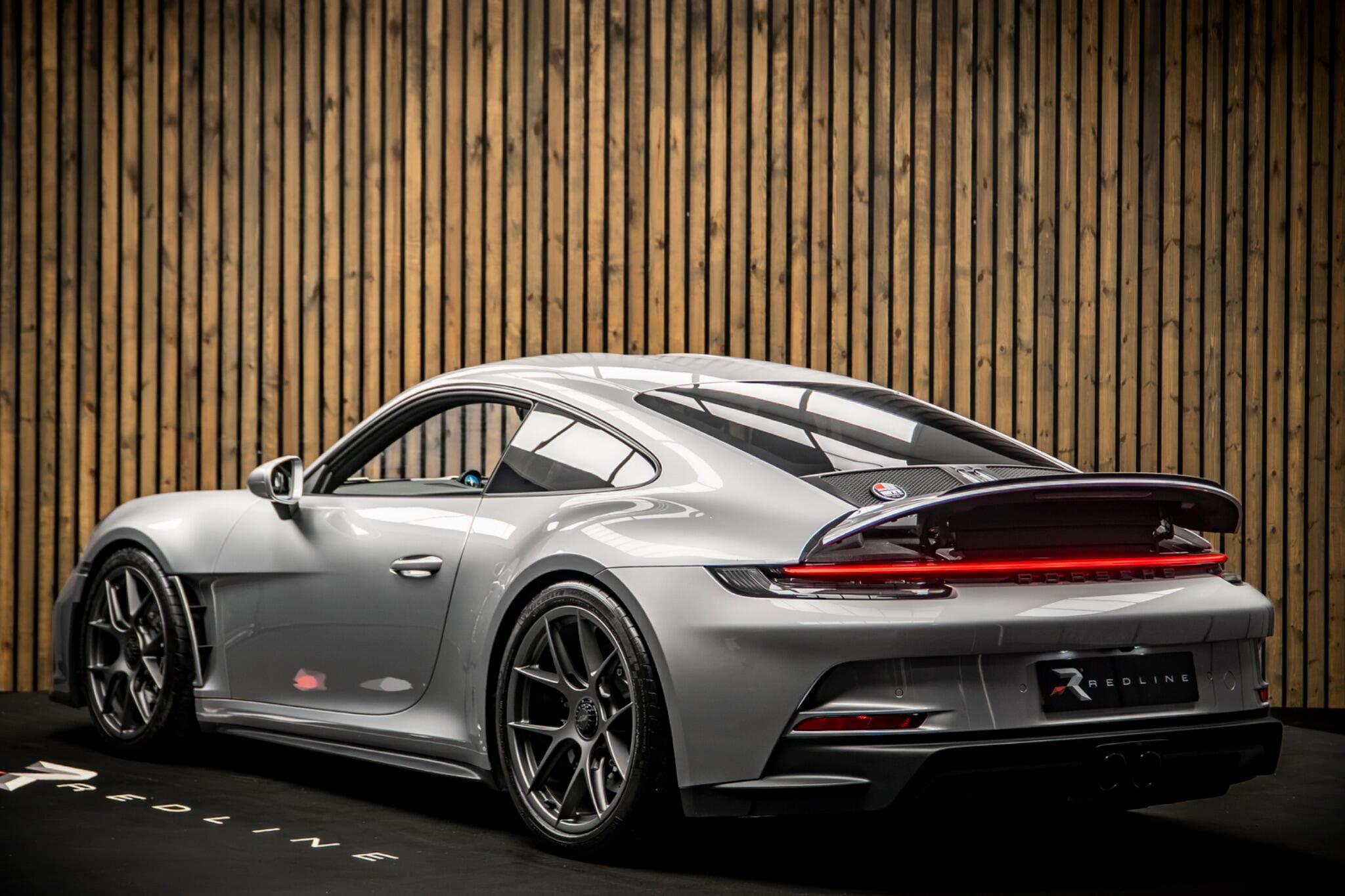 911 S/T, photo 2 of 42