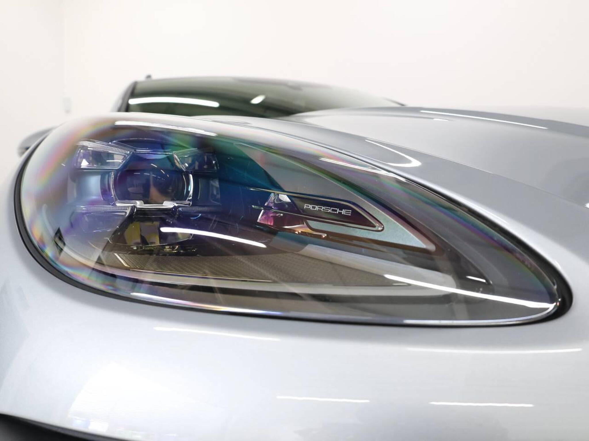 Macan GTS, photo 54 of 54