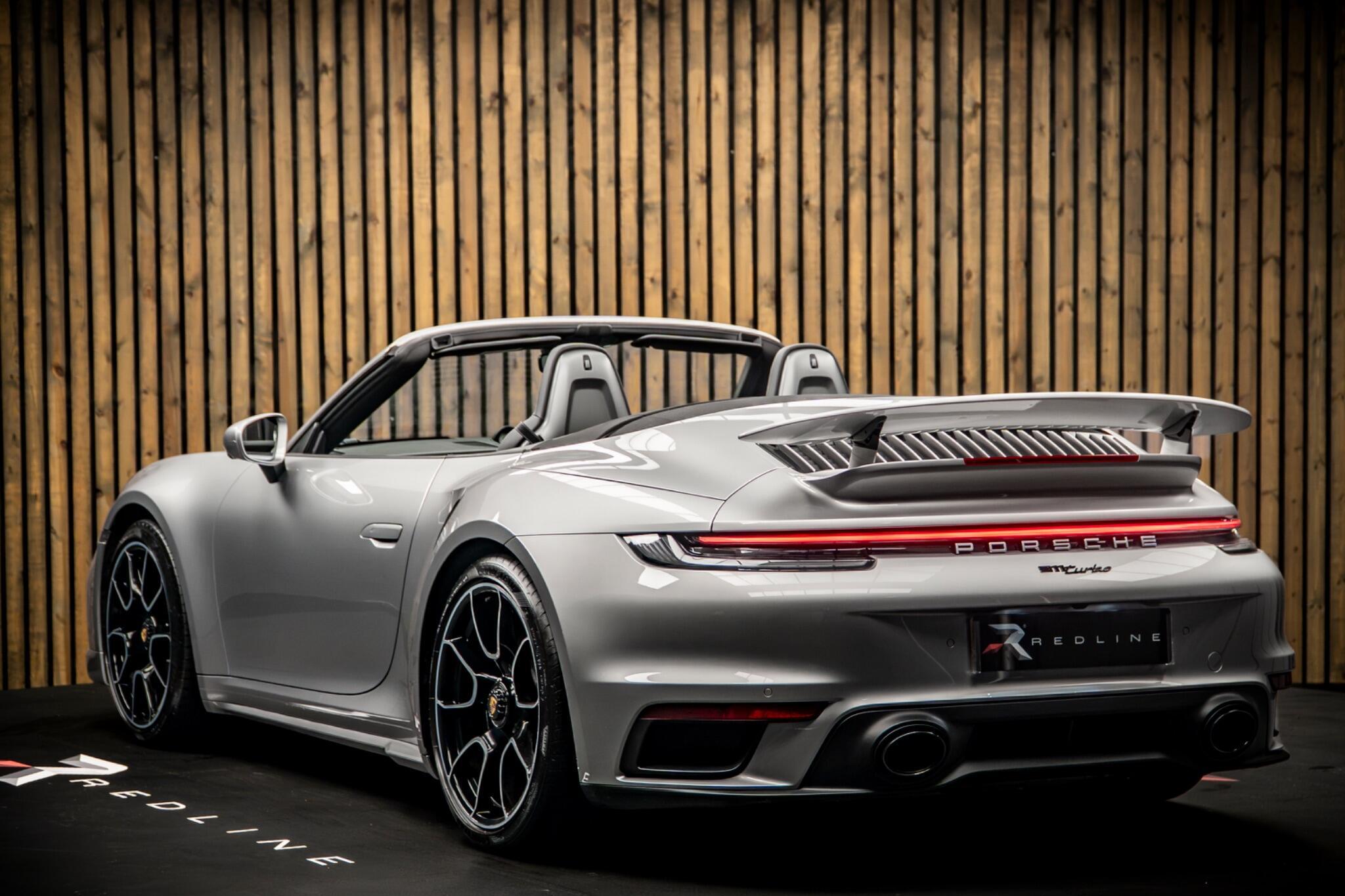 911 Turbo Cabriolet, photo 2 of 44