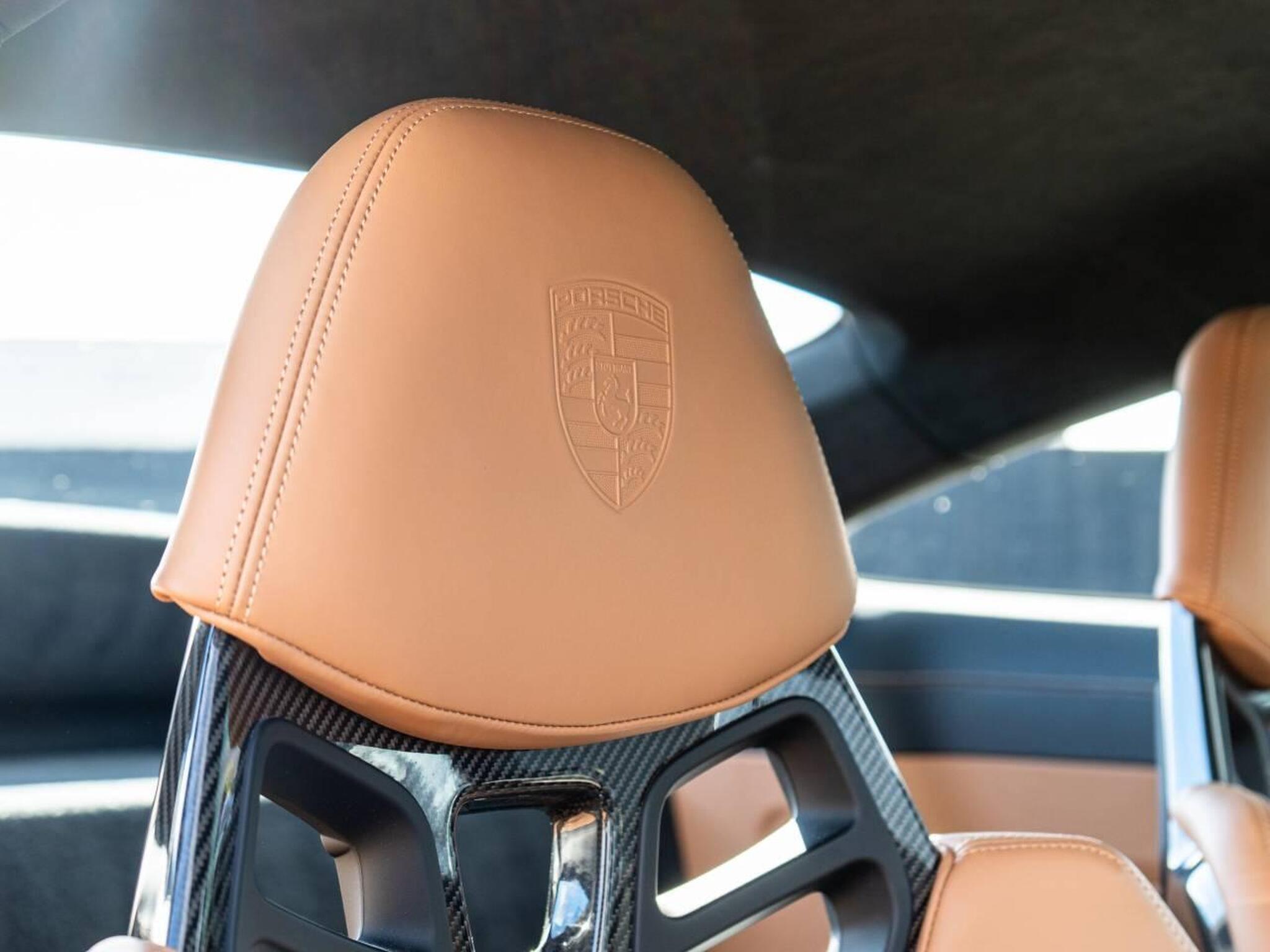 911 GT3 Touring, photo 50 of 50