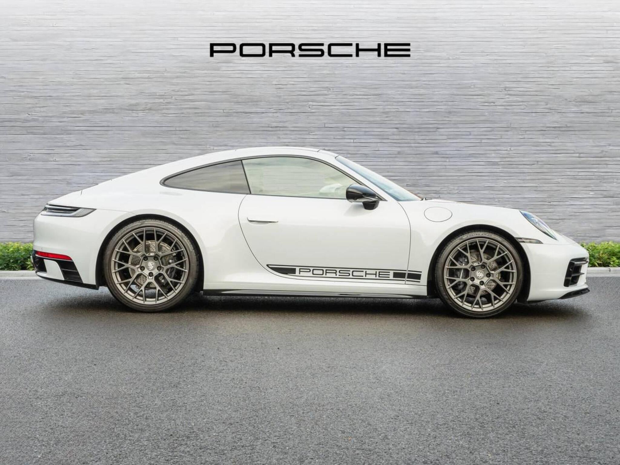 911 Carrera T, photo 2 of 60