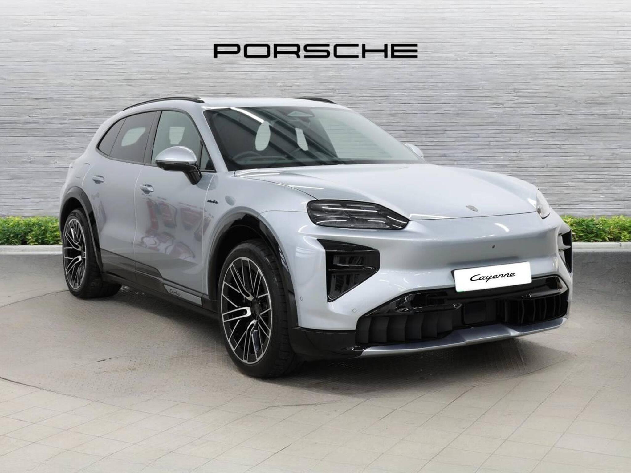 Cayenne Turbo Electric, photo 1 of 42