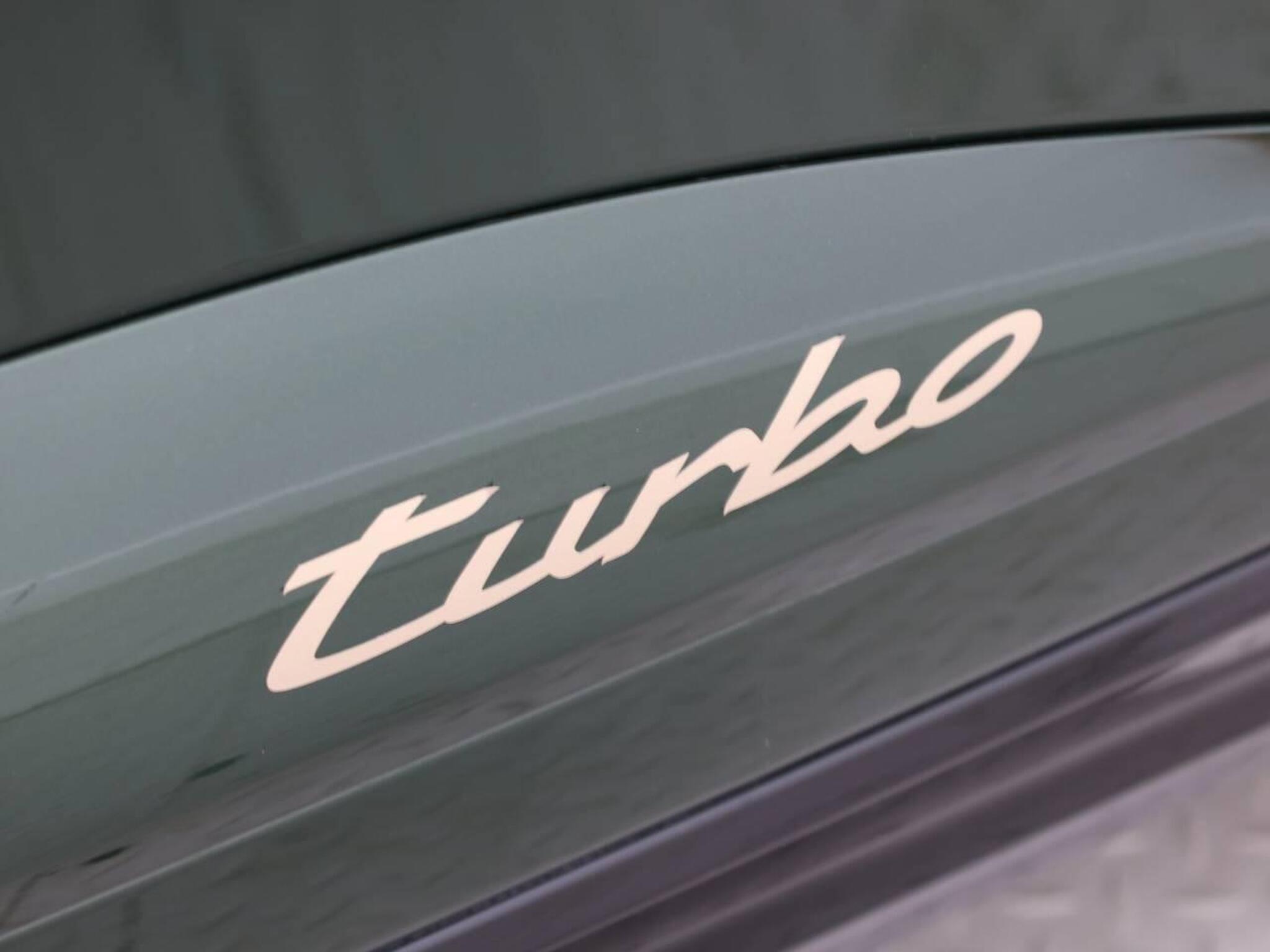 Macan Turbo, photo 44 of 44