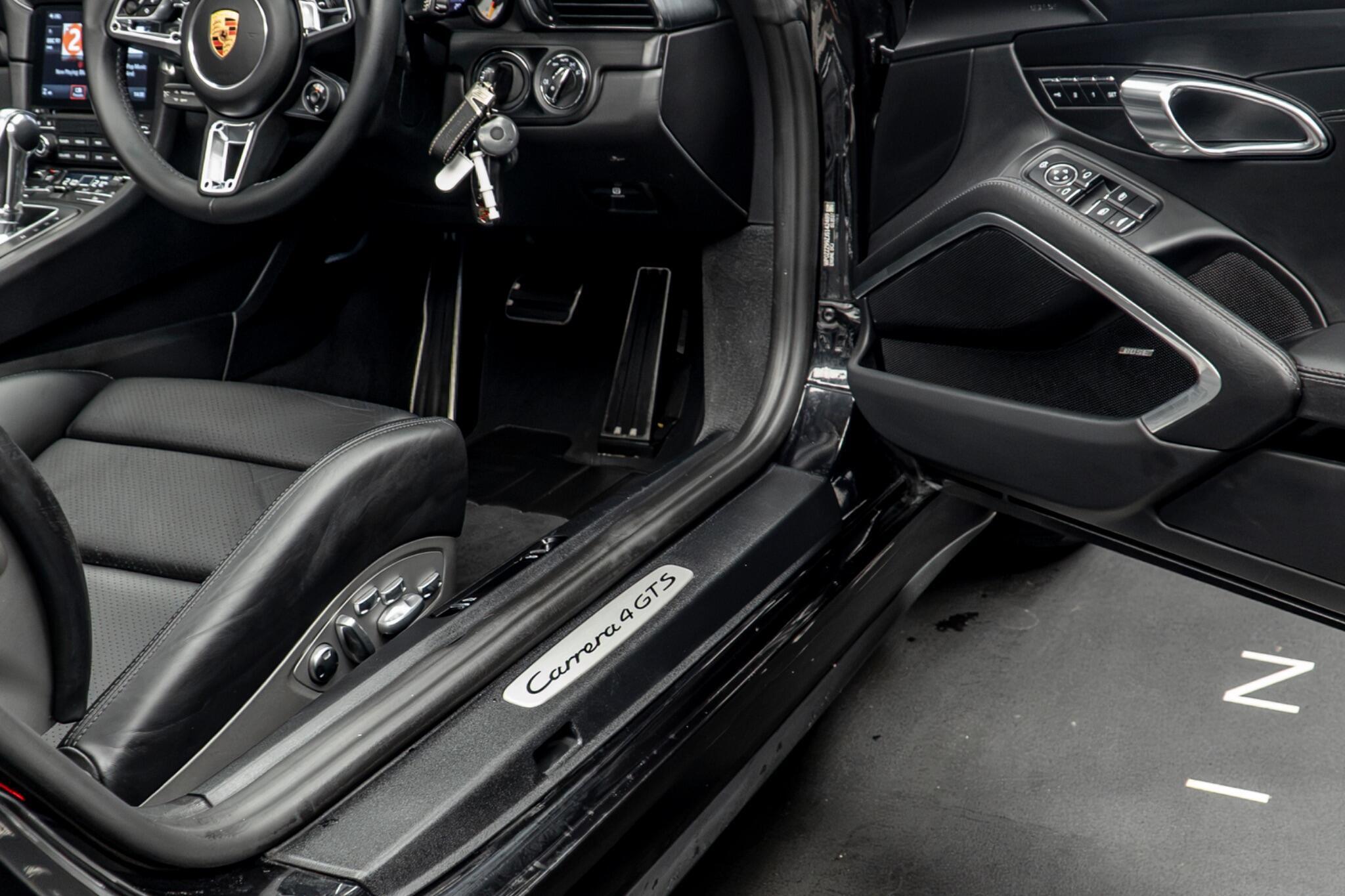 911 Carrera 4 GTS Cabriolet, photo 41 of 41