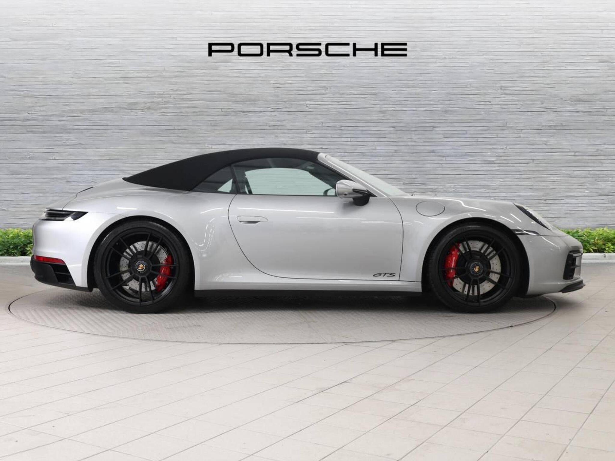 911 Carrera GTS Cabriolet, photo 2 of 63
