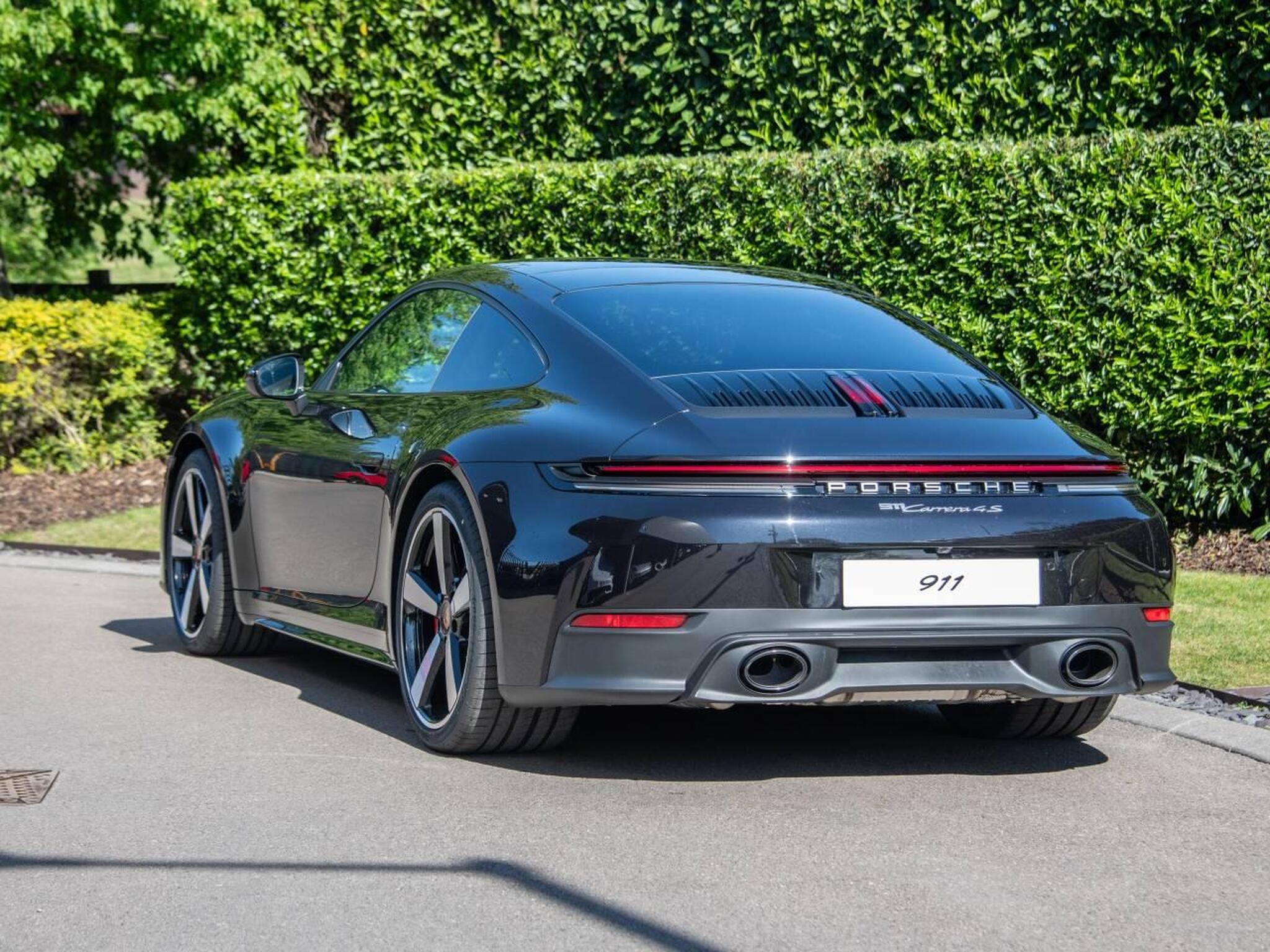 911, photo 60 of 60