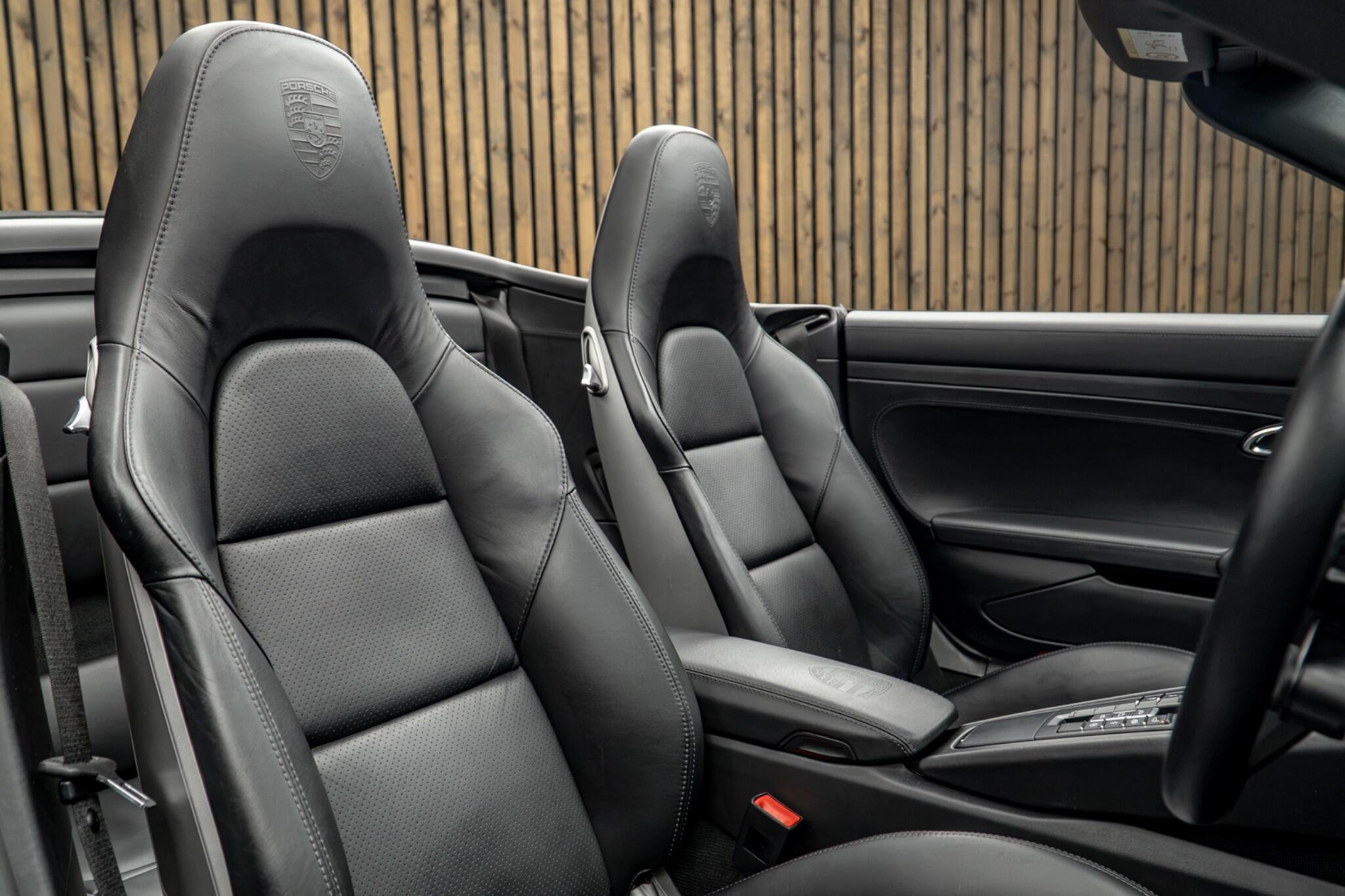 911 Carrera 4 GTS Cabriolet, photo 1 of 41