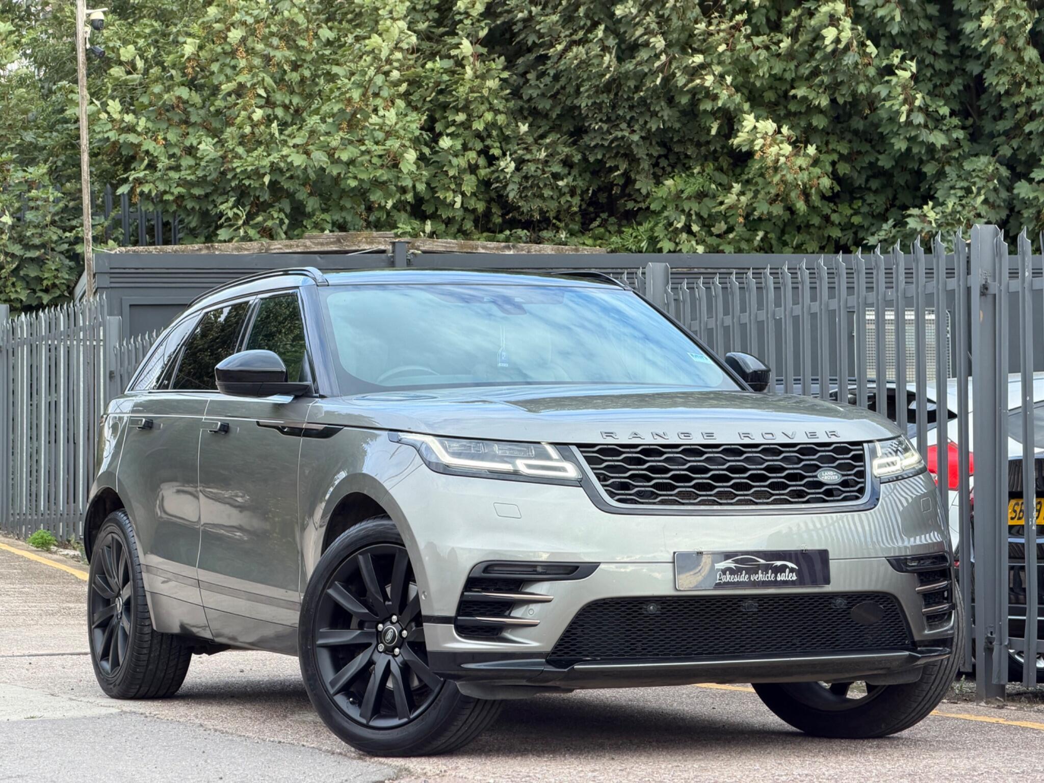 2018 Land Rover Range Rover Velar R-Dynamic HSE