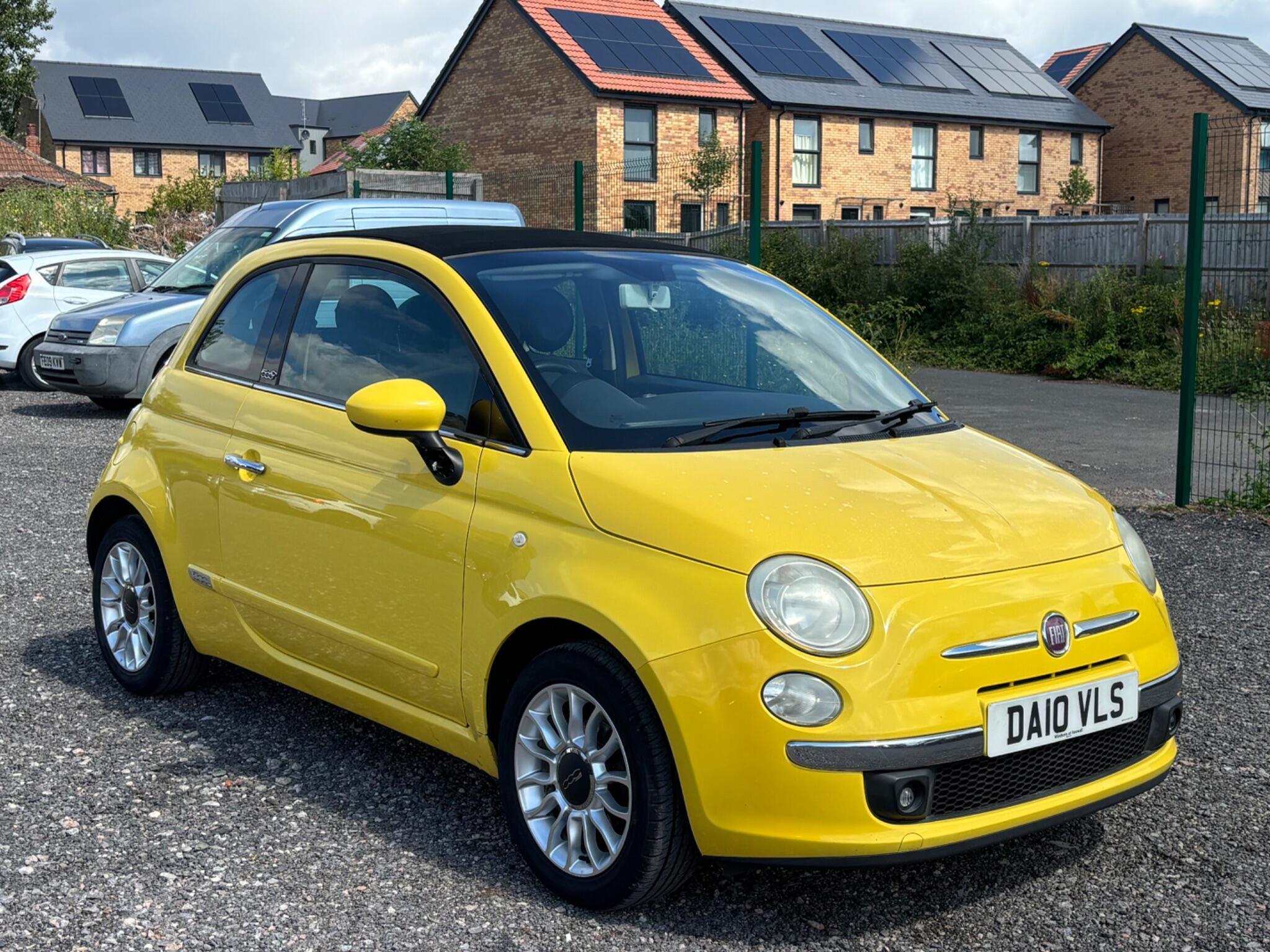 2010 Fiat 500C Lounge