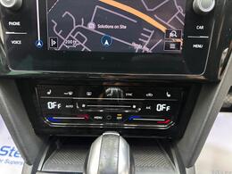 Volkswagen Passat YE70UZH