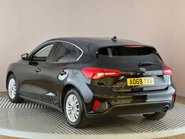 Ford Focus AO69TXA