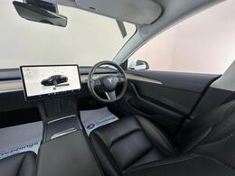 Tesla Model 3 AF72VNT