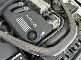 BMW M4 AF70SVA