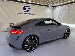 Audi TT RS RY19NZZ