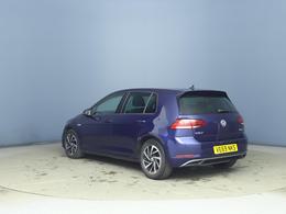 Volkswagen Golf VE69NKS