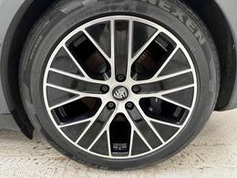 Porsche Taycan YM21OFZ